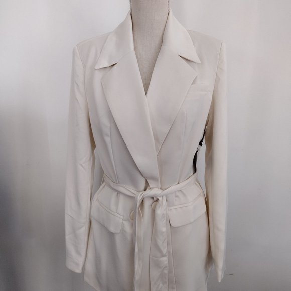 Satin Blazer Vanilla Size S NWT - Picture 1 of 5